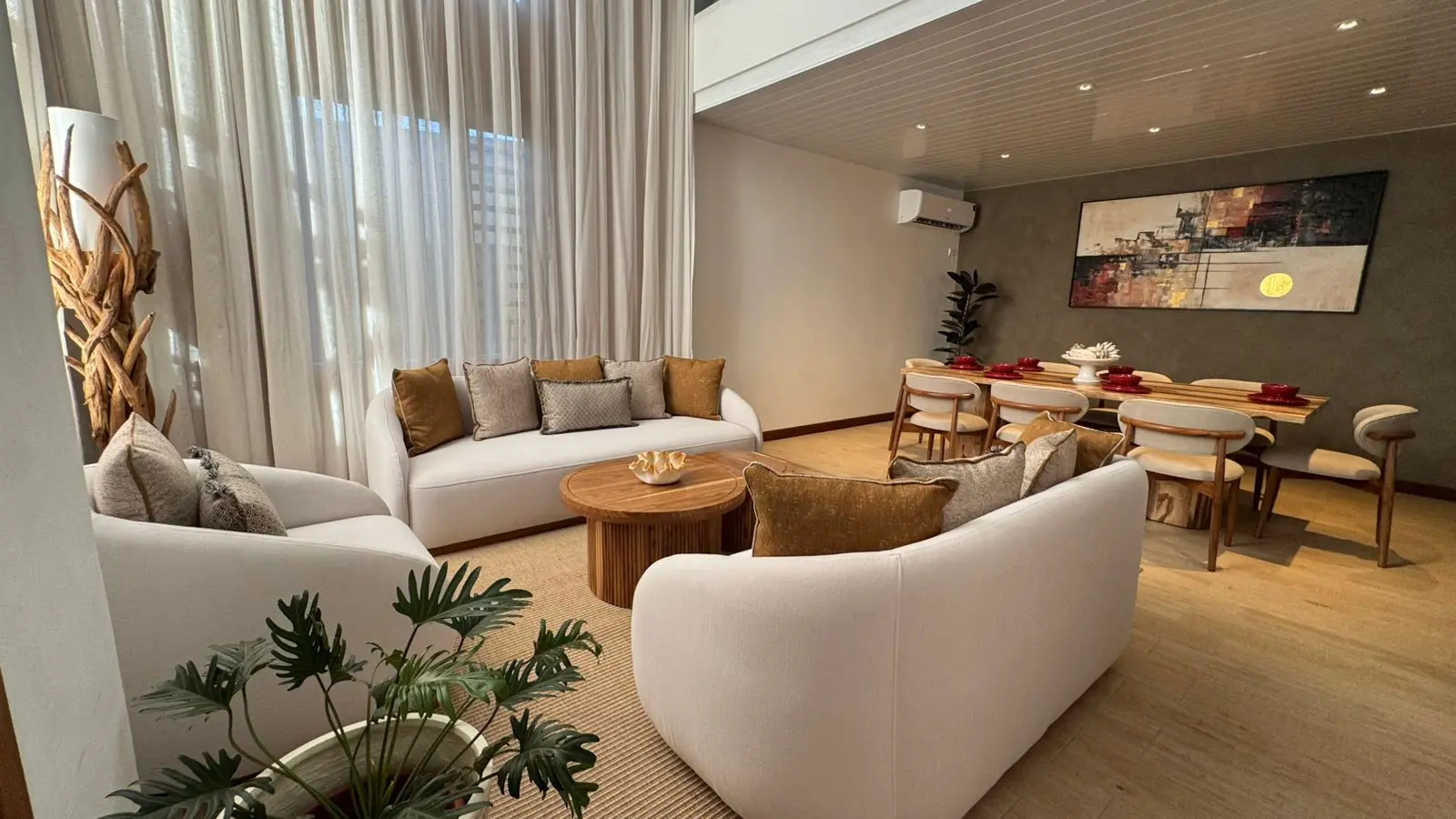 The Art of Comfort and Simplicity